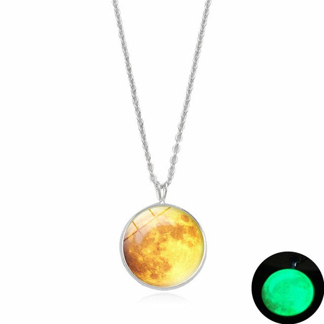 Moon Lover Necklace - Glow In The Dark - 0to100market